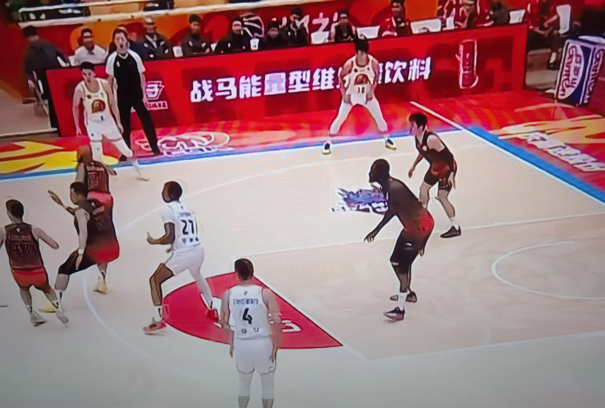 九游登录入口-包含刺激瞬间:比赛中的精彩封盖和三分合集!的词条