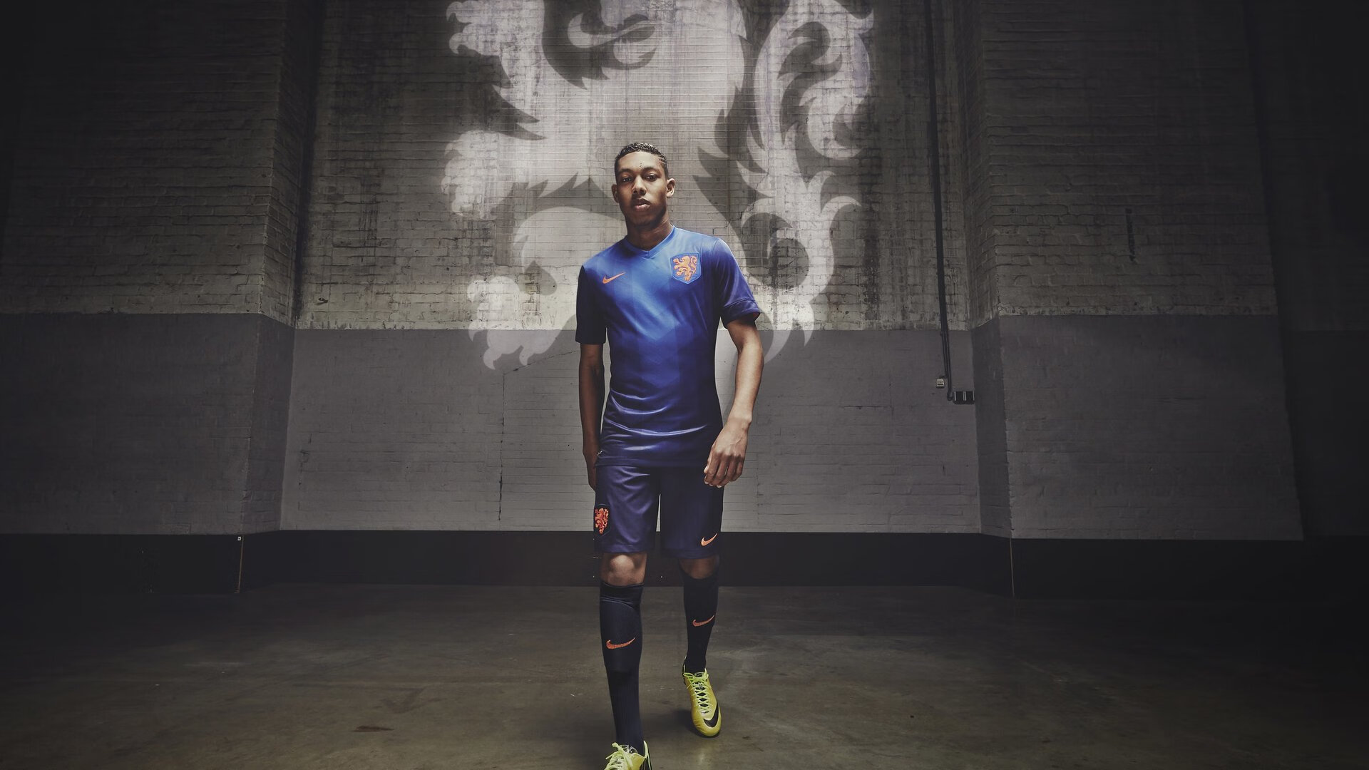 -高校校园体育文化生态体系构建分析,校园体育文化建设对于塑造大学生的健康体质和完整人格