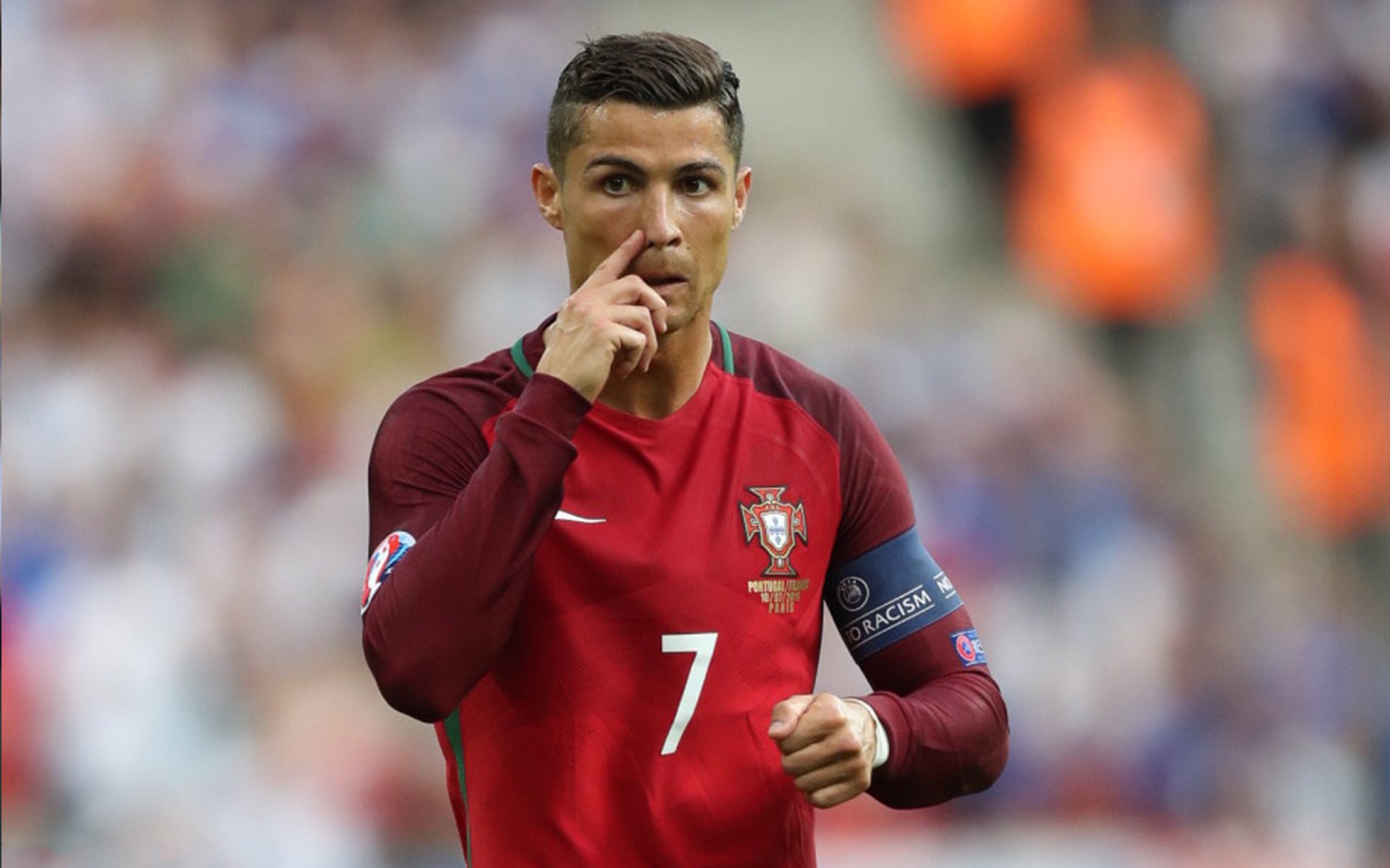 九游娱乐(jiuyou)官方网站-足球巨星因表现出众荣膺本周最佳球员奖,足球年度最佳球员2020